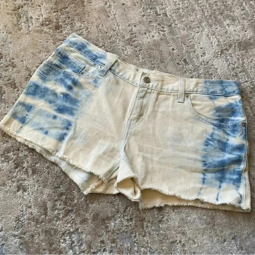 Levi's Cream and Blue Tie-Dye Jean Shorts
